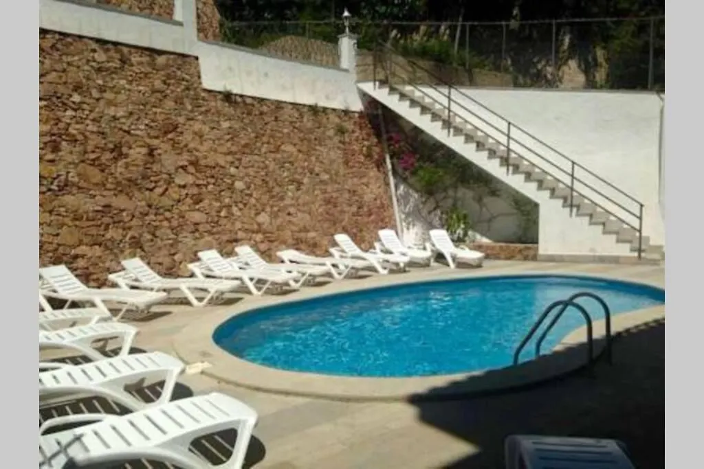 Apartment Apartamento Con Piscina En El Centro De Blanes Spain