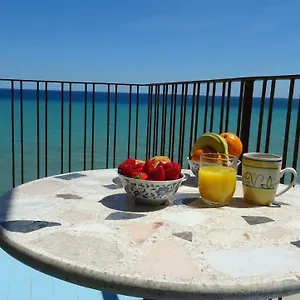 https://apartament-la-vista-bonica.topcostabravahotels.com